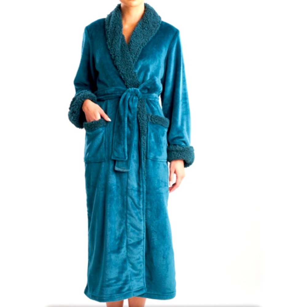 Natori Sherpa Plush Robe